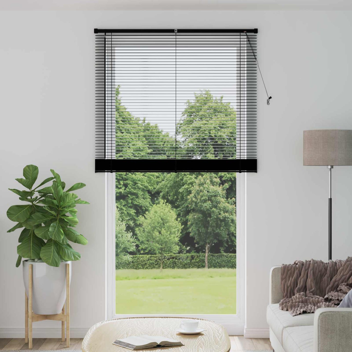vidaXL Βενετσιάνικη Σκίαση Μαύρο 213 x 110 εκ PVC